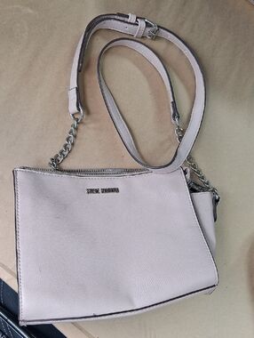 Steve Madden Pale Blush Chain-Detail Crossbody Bag